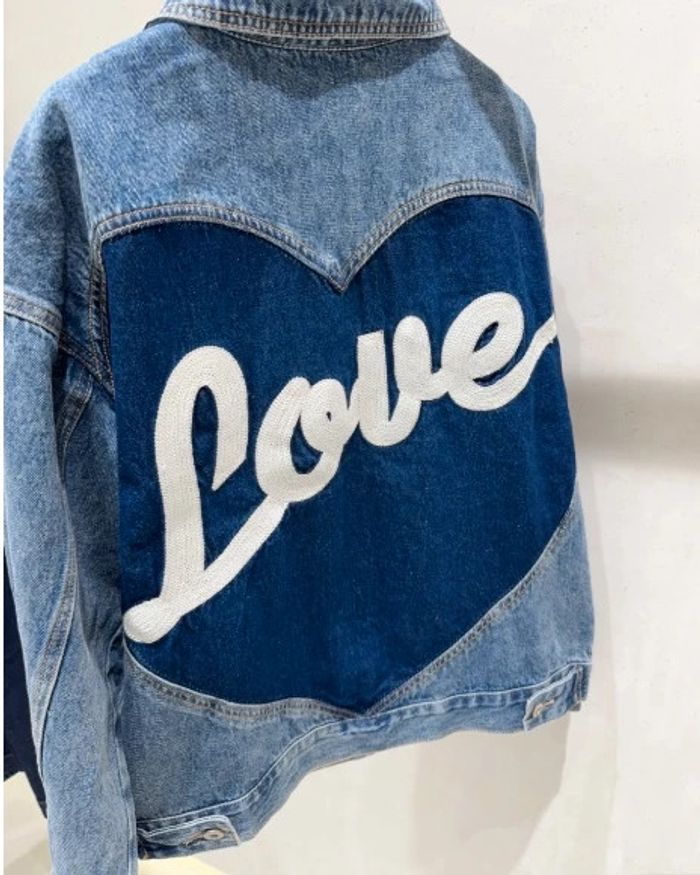 Veste en jean coton broderie Love coeur bleu marine
