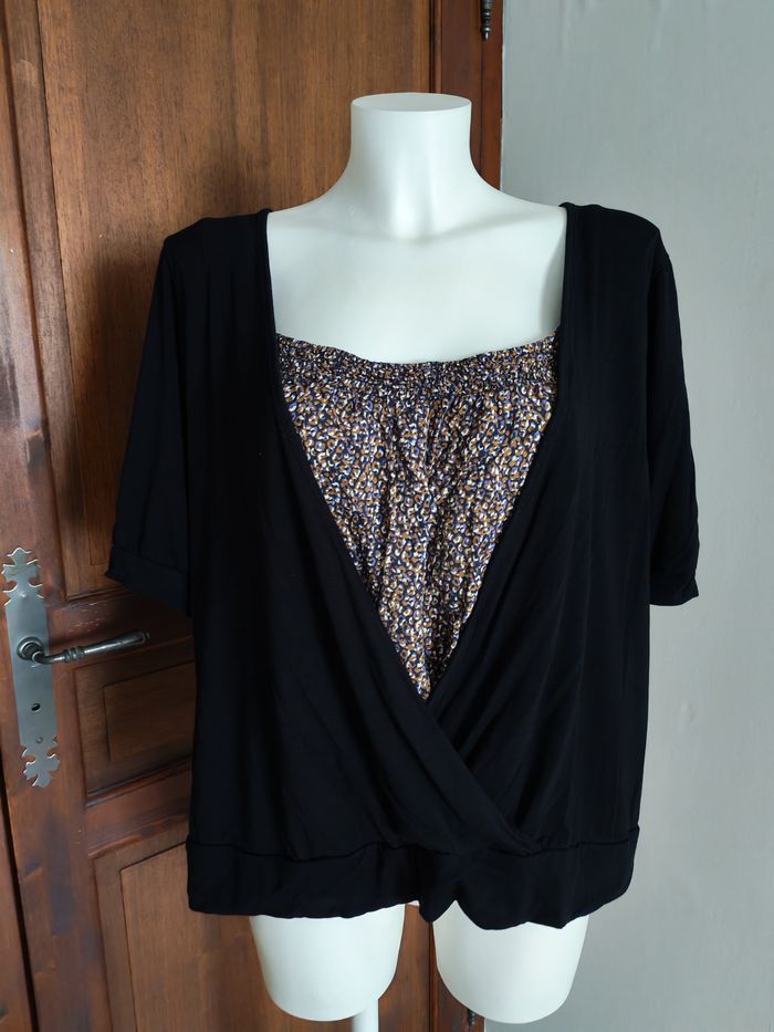 Haut t-shirt noir avec imprimé t54/56 In Extenso