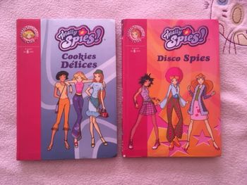 2 livres Totally Spies (3€)