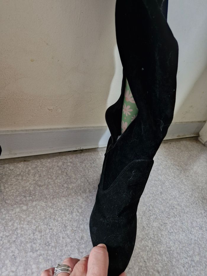 Magnifiques cuissardes à talons style daim - photo numéro 4