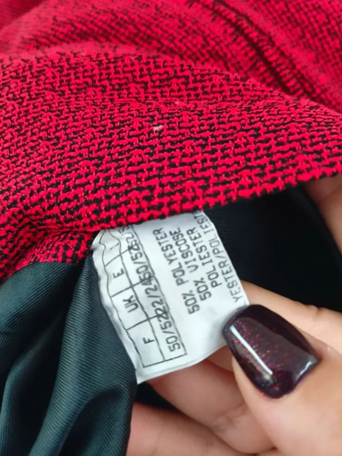 Veste rouge - boutique française - taille 50/52 - photo numéro 7