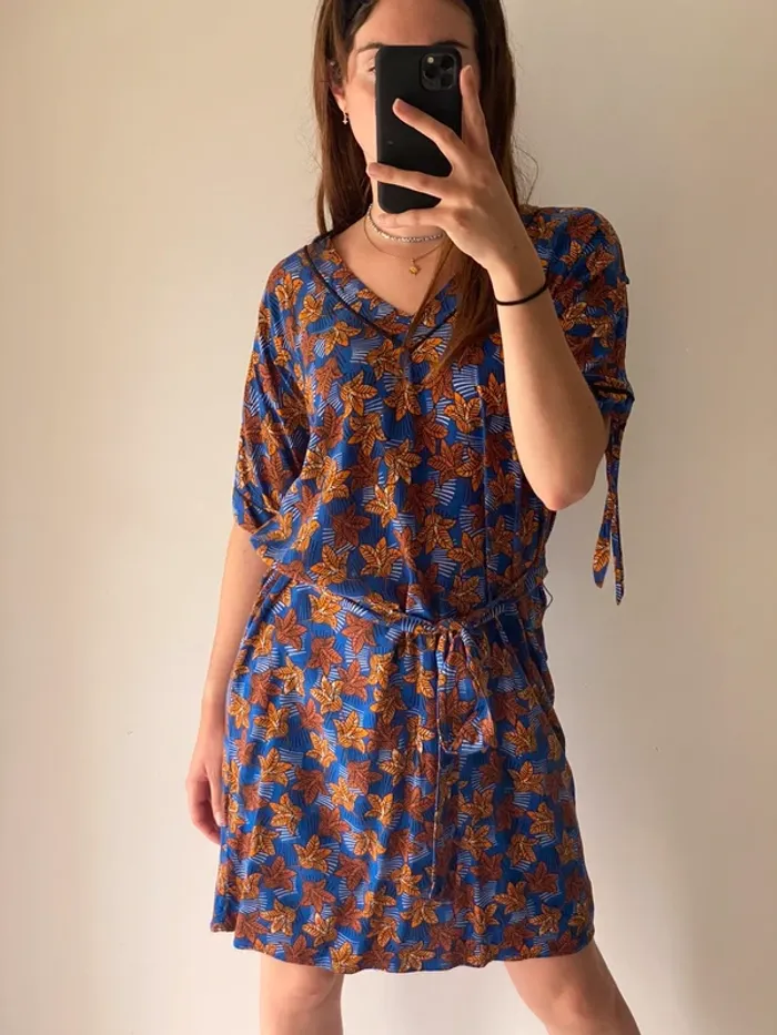Robe bleu - photo numéro 3