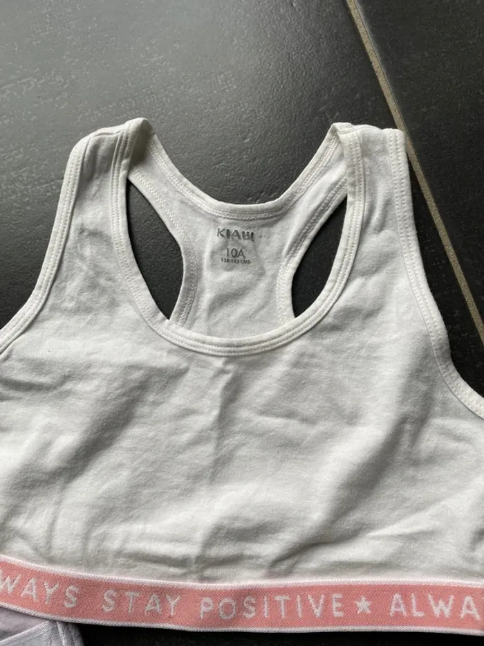 Lot 2 brassières - photo numéro 3
