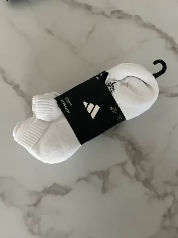 Lot de 3 paires de chaussettes adidas taille 34/36