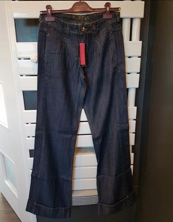 Jean large Naf Naf 36
