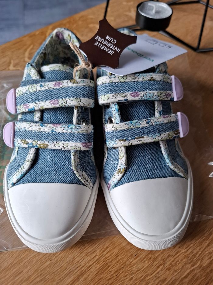 Baskets toile
