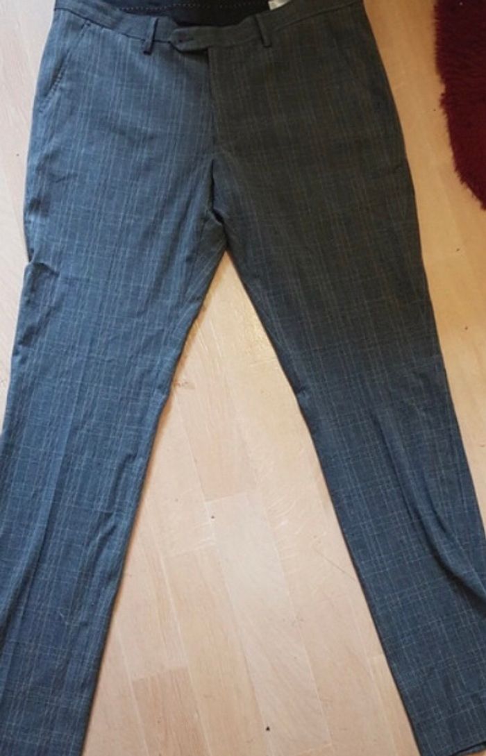 Pantalon carreaux ajuster - photo numéro 5