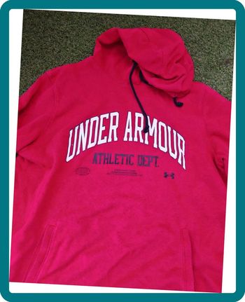 Sweat à capuche Under Armour rouge Taille M | Athletic Dept
