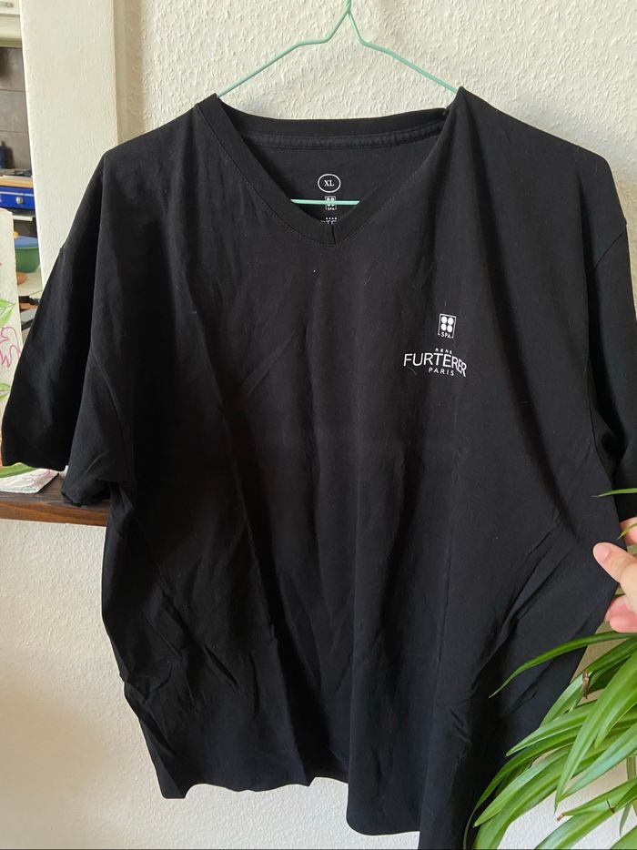 Teeshirt noir René Furterer - photo numéro 3