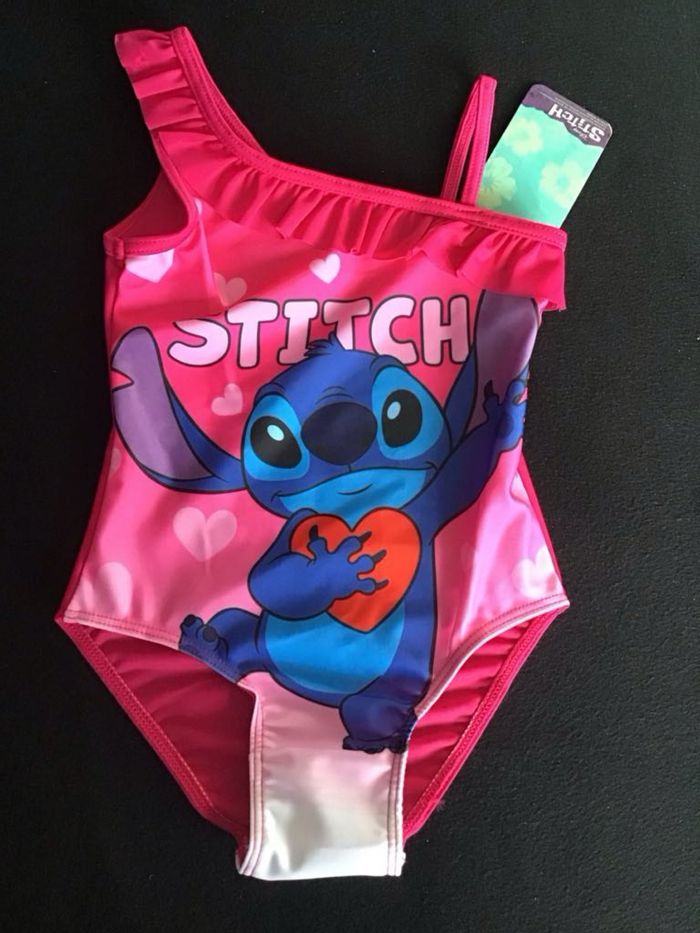 Maillot de bain Stitch 3/4 ans