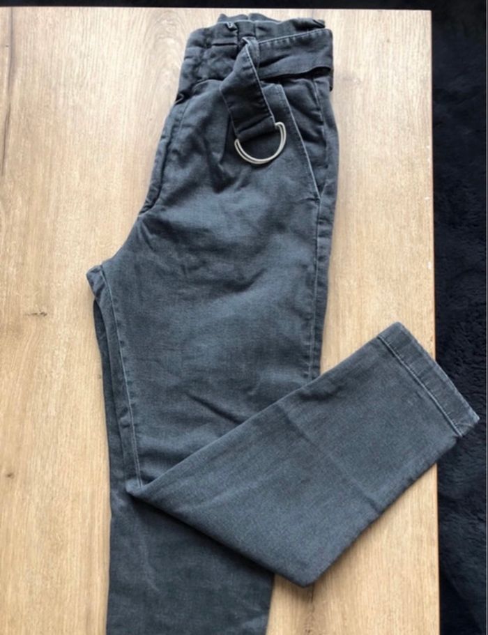 Jeans Reiko taille W27 Gris Anthracite Noir délavé comme neuf