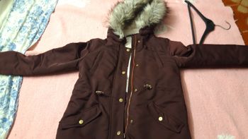 Veste marron très chaude avec capuche