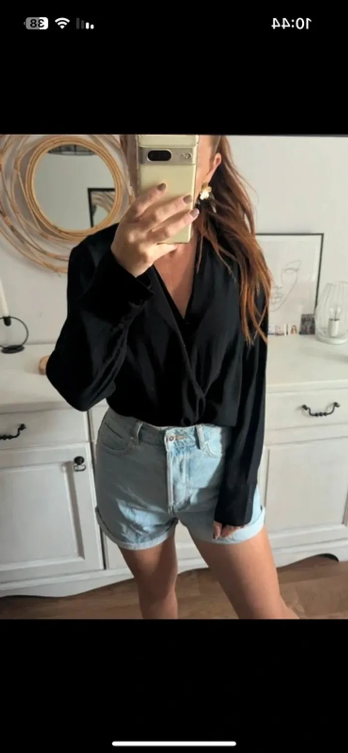 Blouse croisée drapée cache cœur H&M