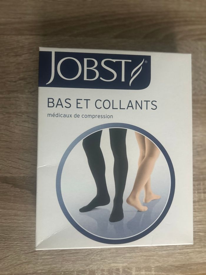 Bas et collant de contentions - photo numéro 2