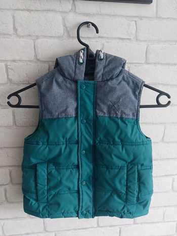 Doudoune Galeries Lafayette taille 5 ans