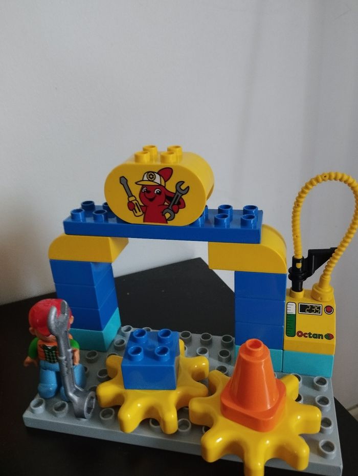 Lego Duplo mon petit centre ville - photo numéro 9