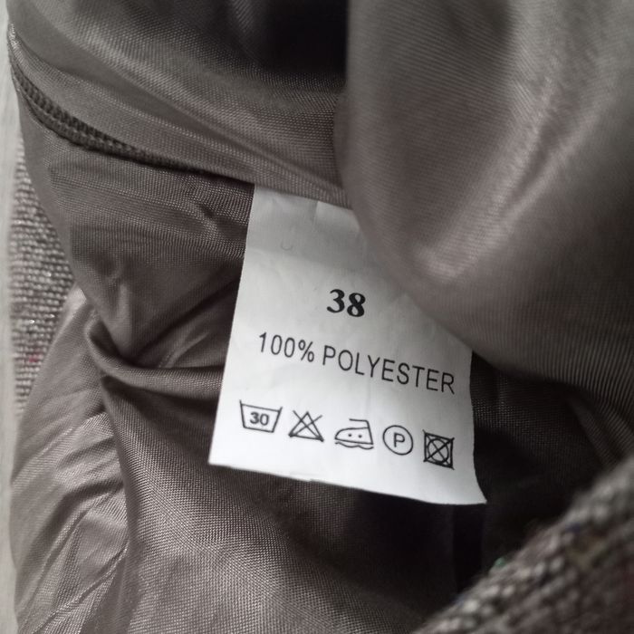 Jupe longueur au genoux grise avec chaine taille 38 - photo numéro 6