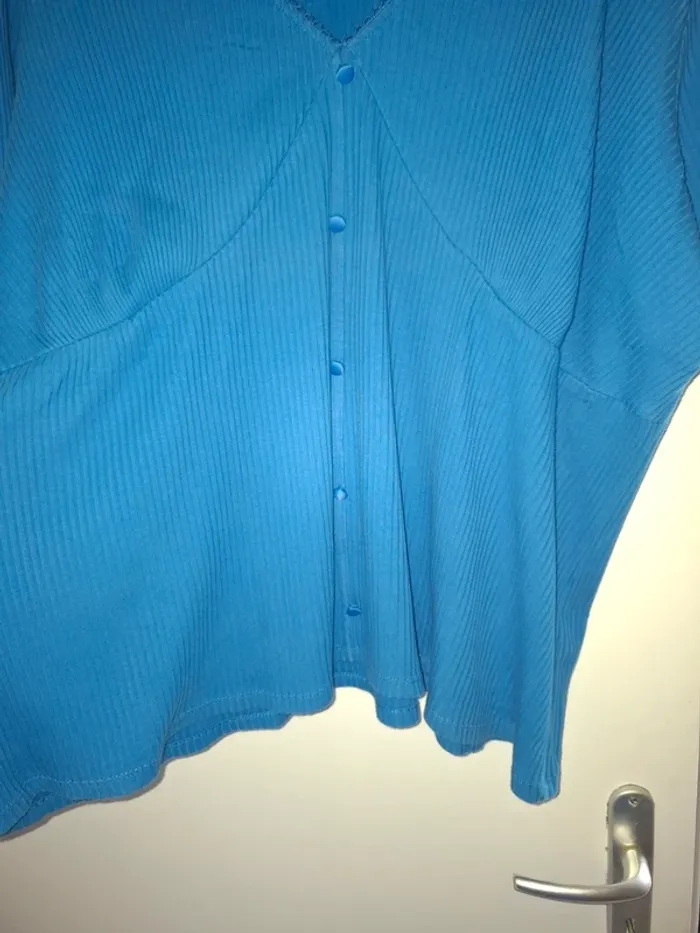 Tee-shirt - photo numéro 2