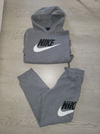 Ensemble jogging nike