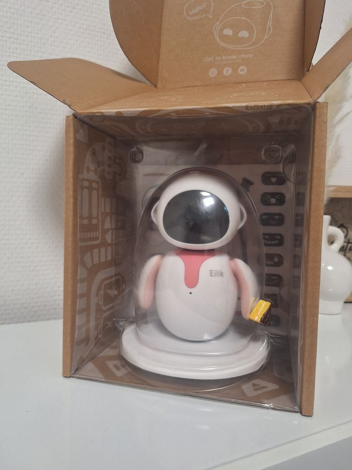 Mini robot de compagnie Eilik energize lab - photo numéro 5