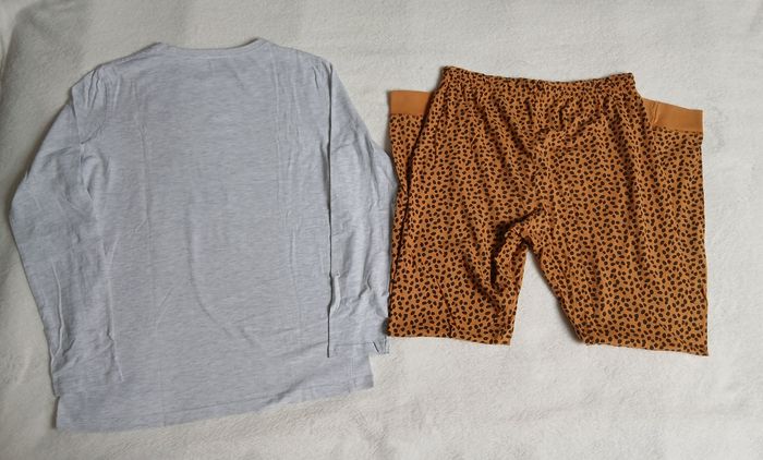 Pyjama gris clair/moutarde - photo numéro 2