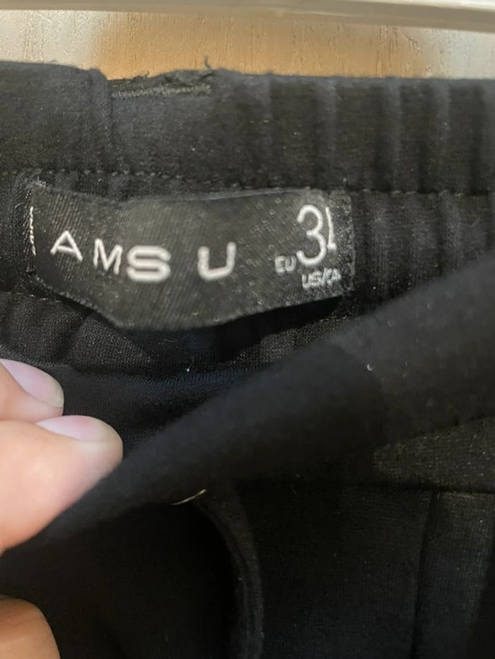 Entre le jogging et le chino pantalon noir taille 34 - photo numéro 8