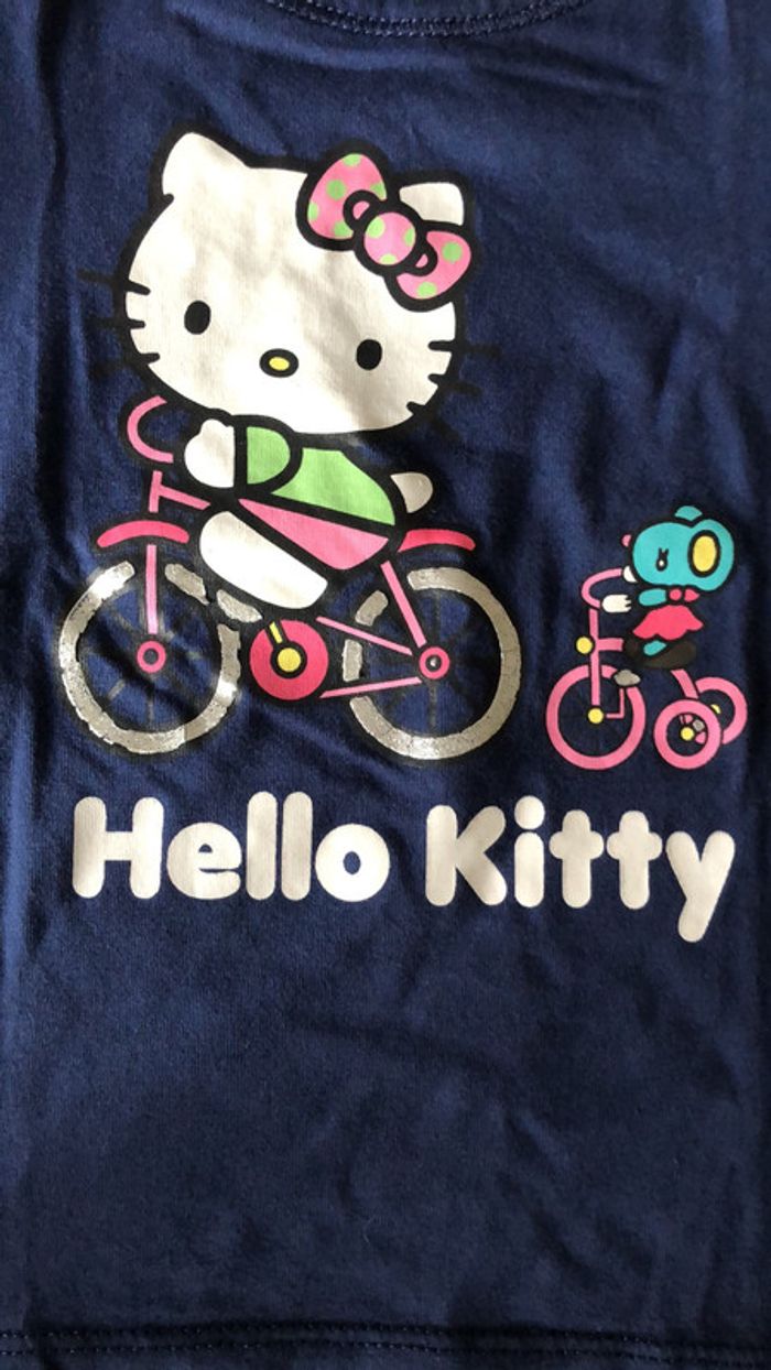 Tee-shirts - photo numéro 2