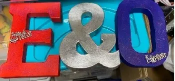 Lot 3 lettres: E & O rouge argenté et bleue