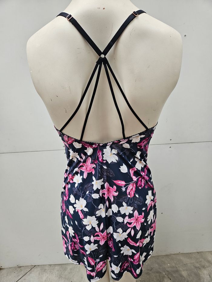 Nuisette fleurie - photo numéro 4