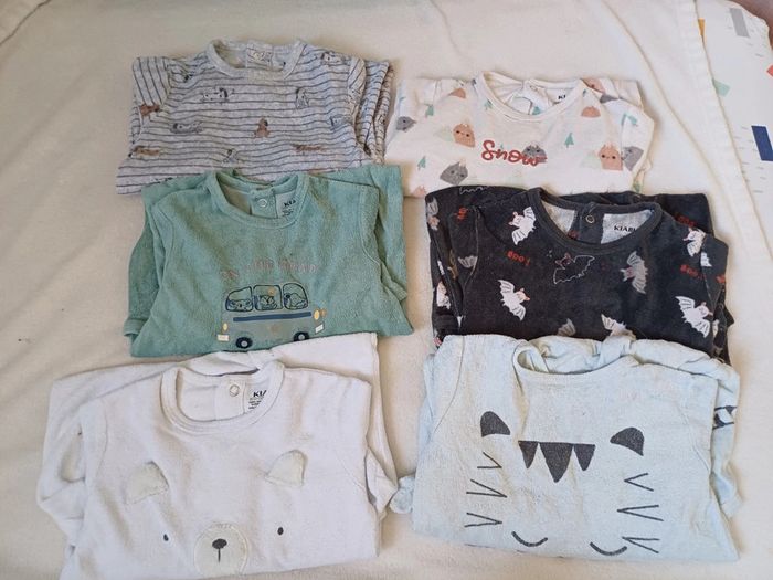 Lot 6 pyjamas en velours 9 mois Kiabi