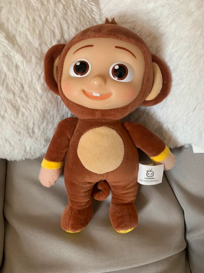 Peluche singe cocomelon