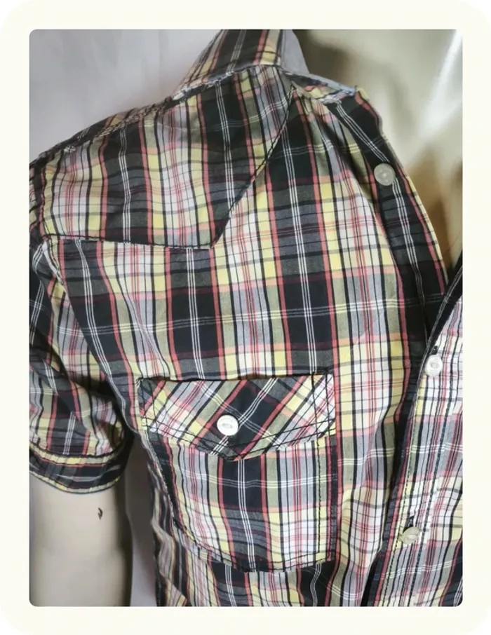 Chemise manches courtes a carreaux Homme Jack & Jones Taille M 38 - photo numéro 2