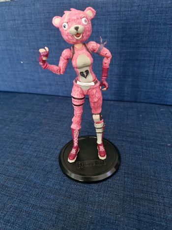 Figurine fortnite sur socle cuddle  team leader