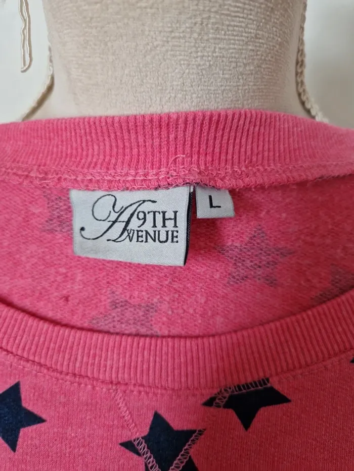 Pull sweat long rose a étoile taille L - photo numéro 4