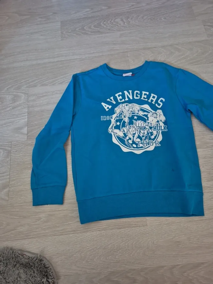 Pull 8 ans