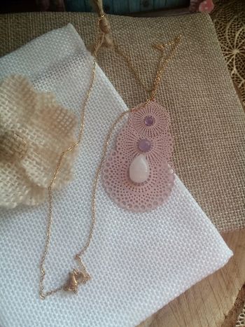 Collier bohème fleurs de vie et pierres semi précieuses