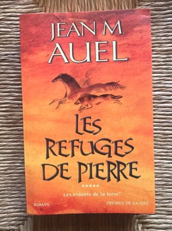 Jean Auel Les refuges de pierre  Les enfants de la terre