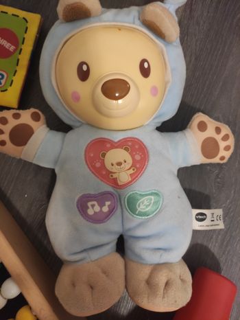 Ourson musical et lumineux VTech