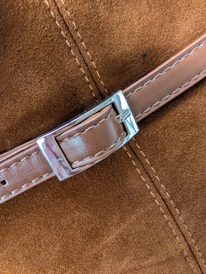 Sac à main tendance en simili daim camel - photo numéro 6