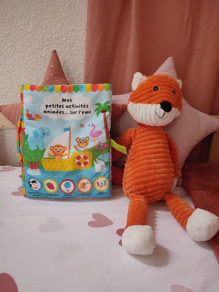 Grand livre en tissus "Mes petites activités animées... Sur l'eau"