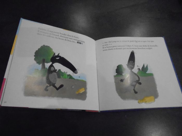 Livre " Le loup fêtait son anniversaire" - photo numéro 3