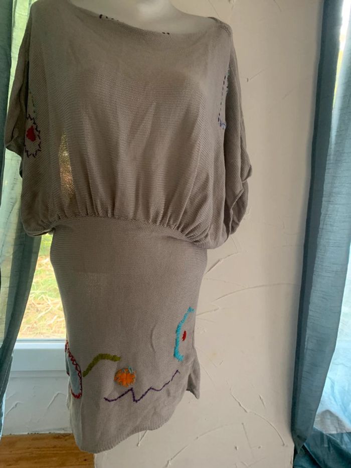Robe pull Sidecar taille M grise avec motif manches courtes