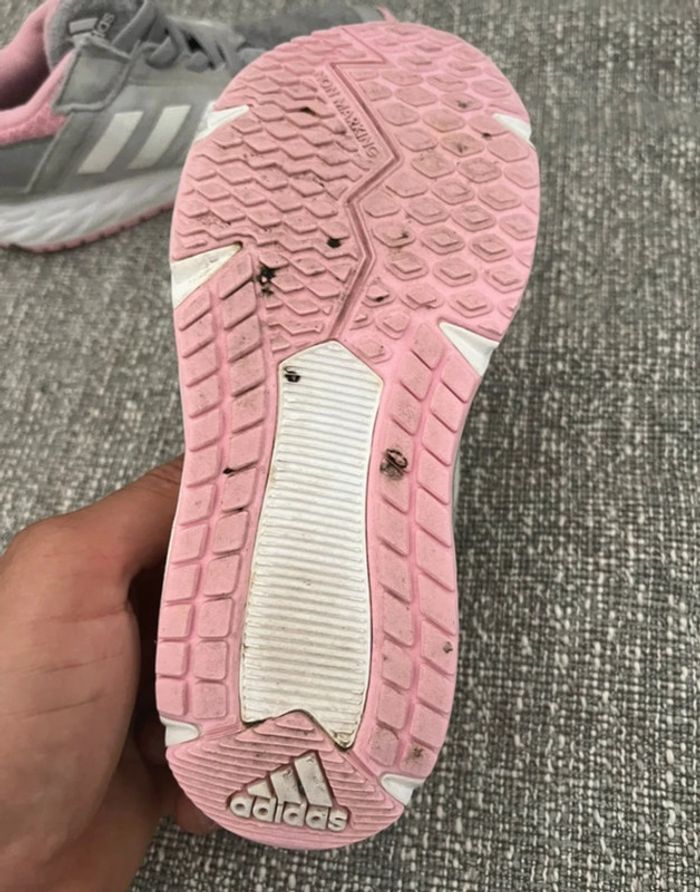 Lot De 2 Baskets Fille Taille 31 et 33 (9€ la paire et 15€ les deux) - photo numéro 12