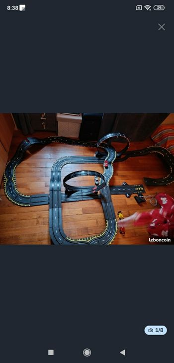 Grand circuit de voitures 