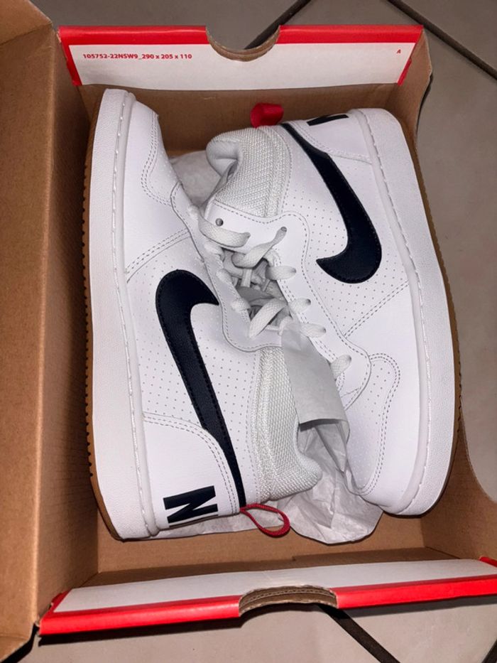 Baskets Nike P.38,5 Neuves unisex - photo numéro 9
