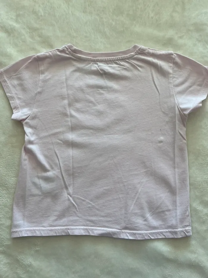 T-shirt reine des neiges H&M taille 3-4 ans - photo numéro 3