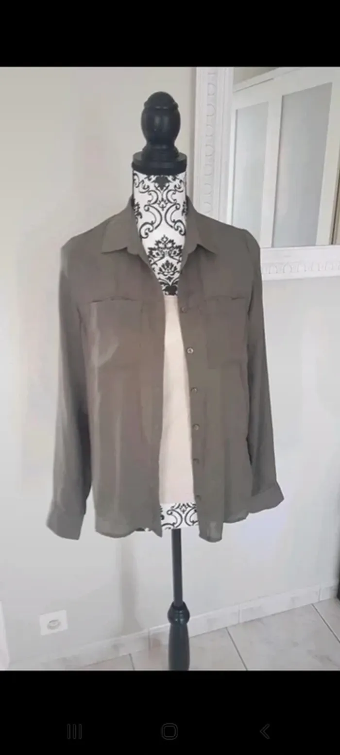Debardeur et chemise - photo numéro 2