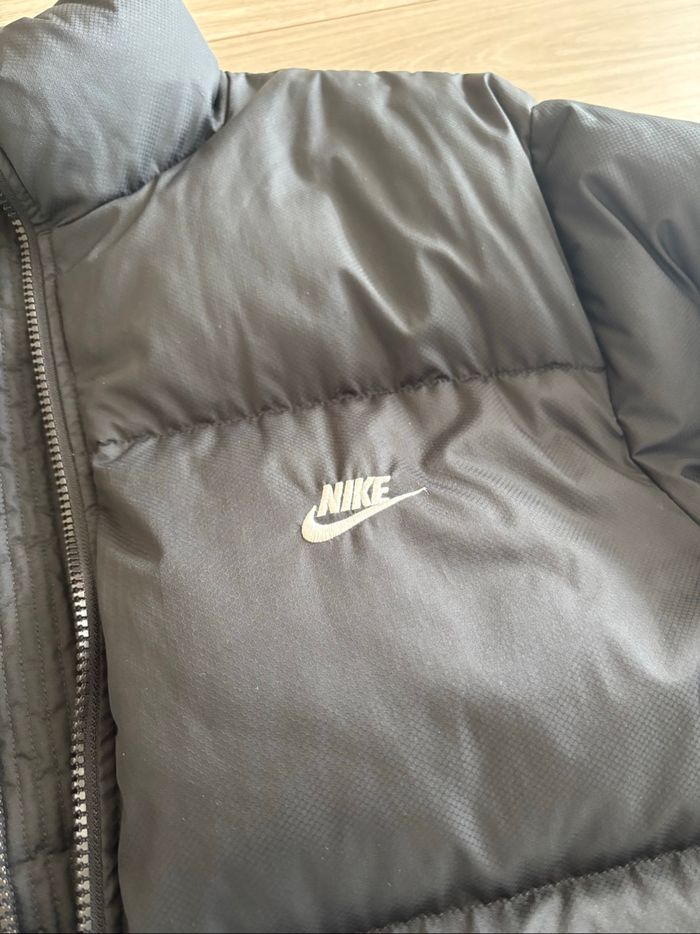Doudoune Nike Sportswear Club Puffer-Jacke noire taille M - photo numéro 2