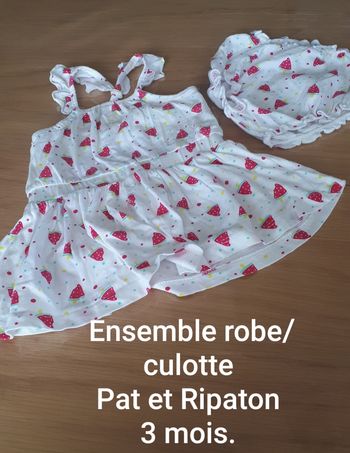 Robe  été avec culotte 3 mois