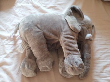 Peluche éléphant